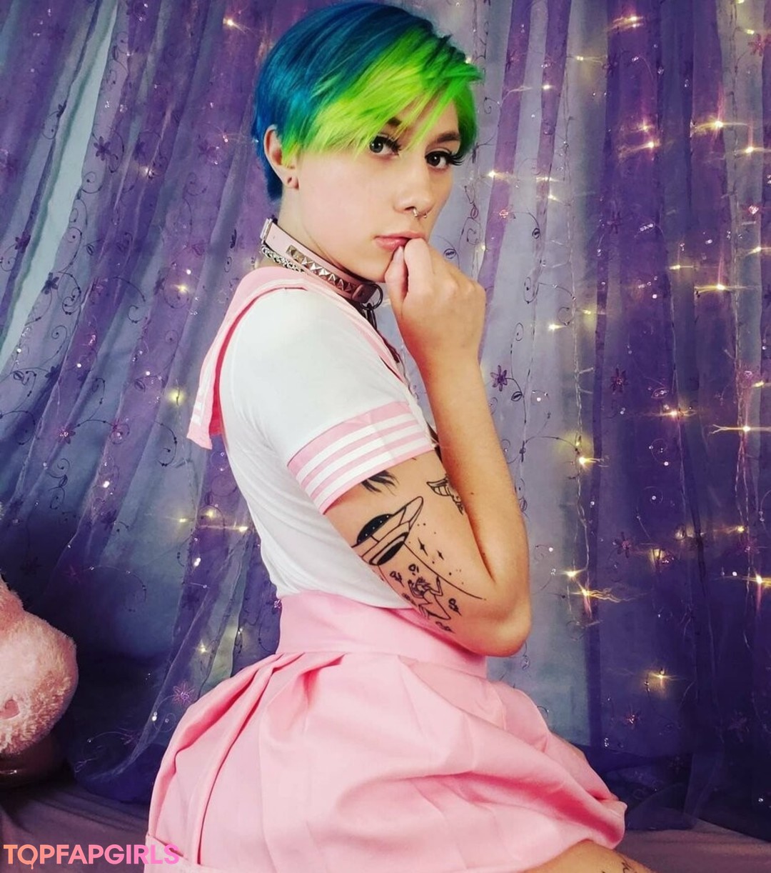 Foto desnuda filtrada de OnlyFans de Moonbabyfuxk #22 Foto desnuda filtrada de OnlyFans de Moonbabyfuxk #22