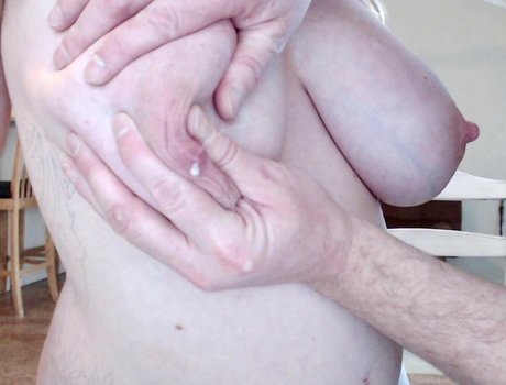 Foto desnuda filtrada de OnlyFans de Bunnieandthedude