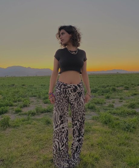 Foto desnuda filtrada de OnlyFans de Isabel Neru