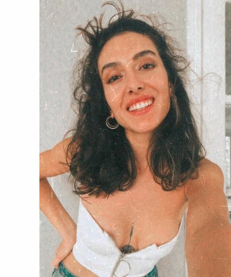 Asli Sevi