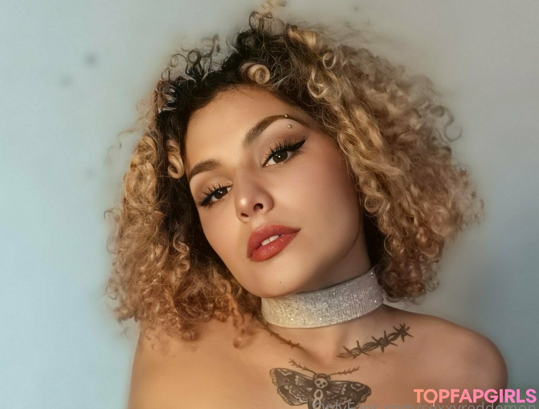 Foto desnuda filtrada de OnlyFans de Sexxyreddemon #34 Foto desnuda filtrada de OnlyFans de Sexxyreddemon #34