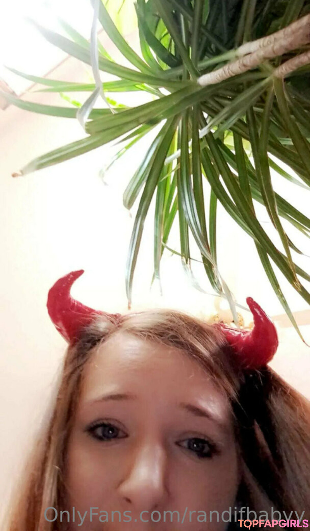 Foto desnuda filtrada de OnlyFans de Randifbabyy #10 Foto desnuda filtrada de OnlyFans de Randifbabyy #10