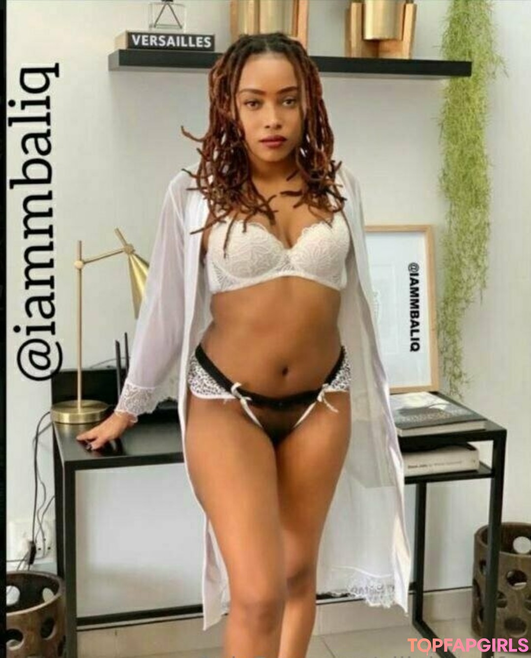 Foto desnuda filtrada de OnlyFans de Elliehotwife #77 Foto desnuda filtrada de OnlyFans de Elliehotwife #77