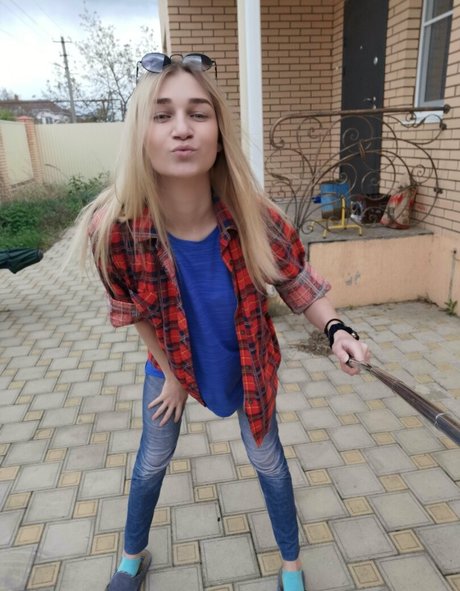Christine_live