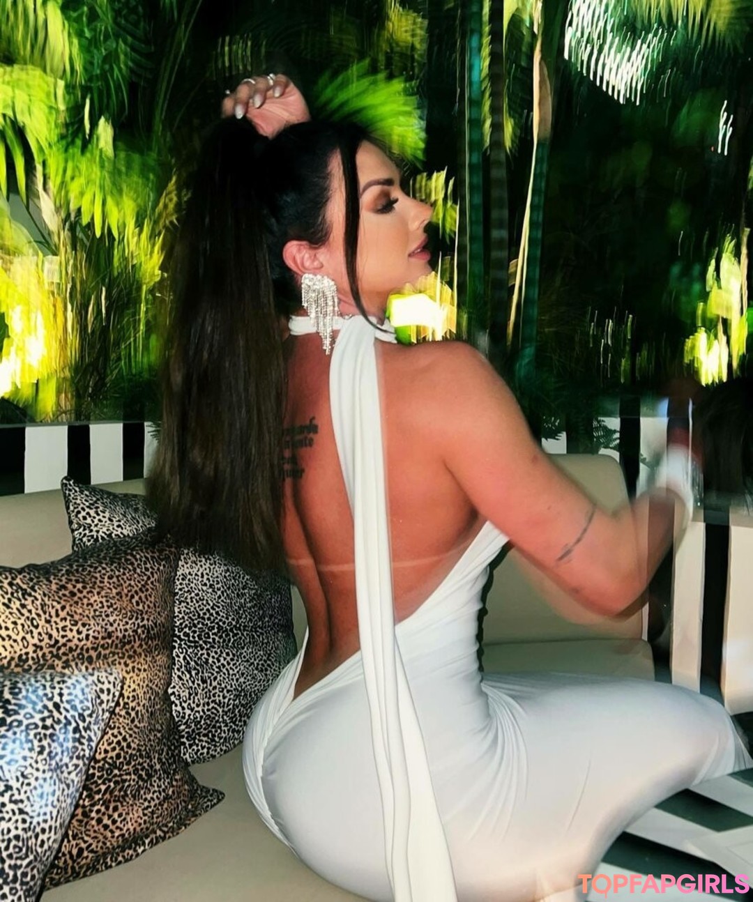 Foto desnuda filtrada de OnlyFans de Juliana Salimeni #49 Foto desnuda filtrada de OnlyFans de Juliana Salimeni #49