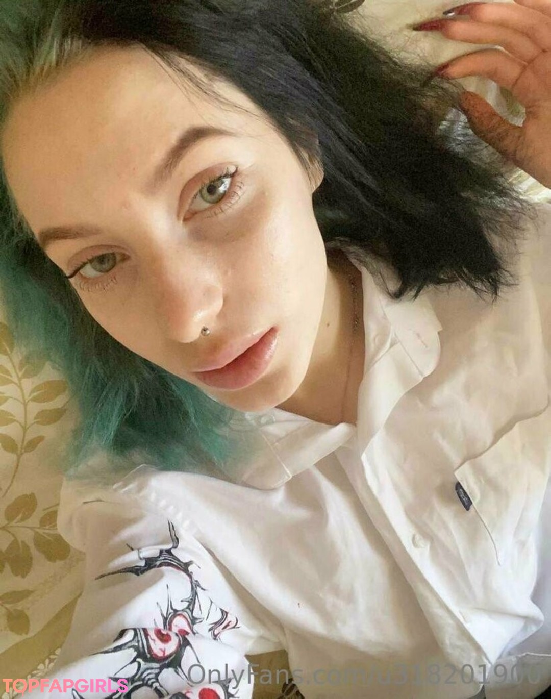 Foto desnuda filtrada de OnlyFans de Misakimeii #7 Foto desnuda filtrada de OnlyFans de Misakimeii #7