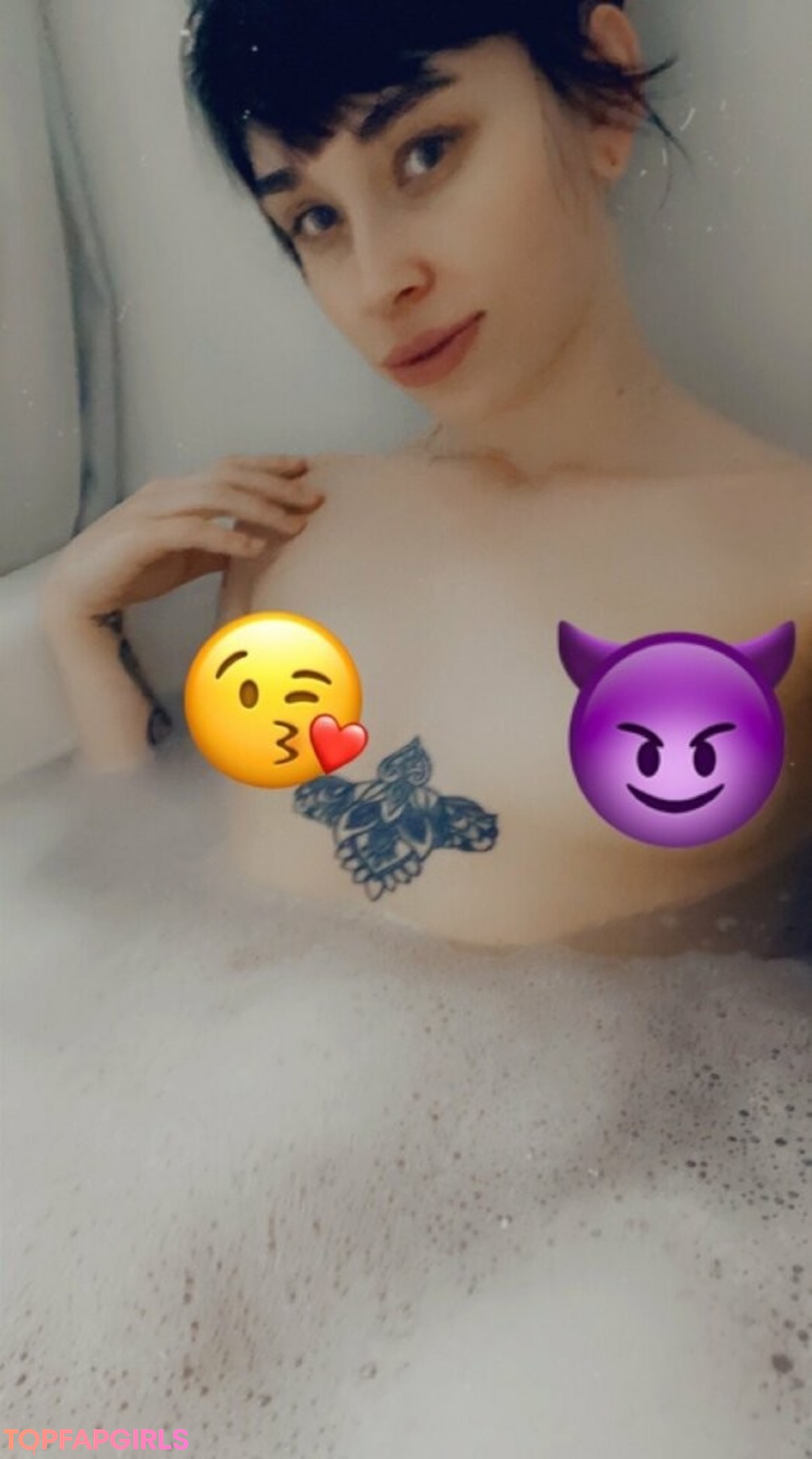 Foto desnuda filtrada de OnlyFans de Babybaphomet92 #22 Foto desnuda filtrada de OnlyFans de Babybaphomet92 #22