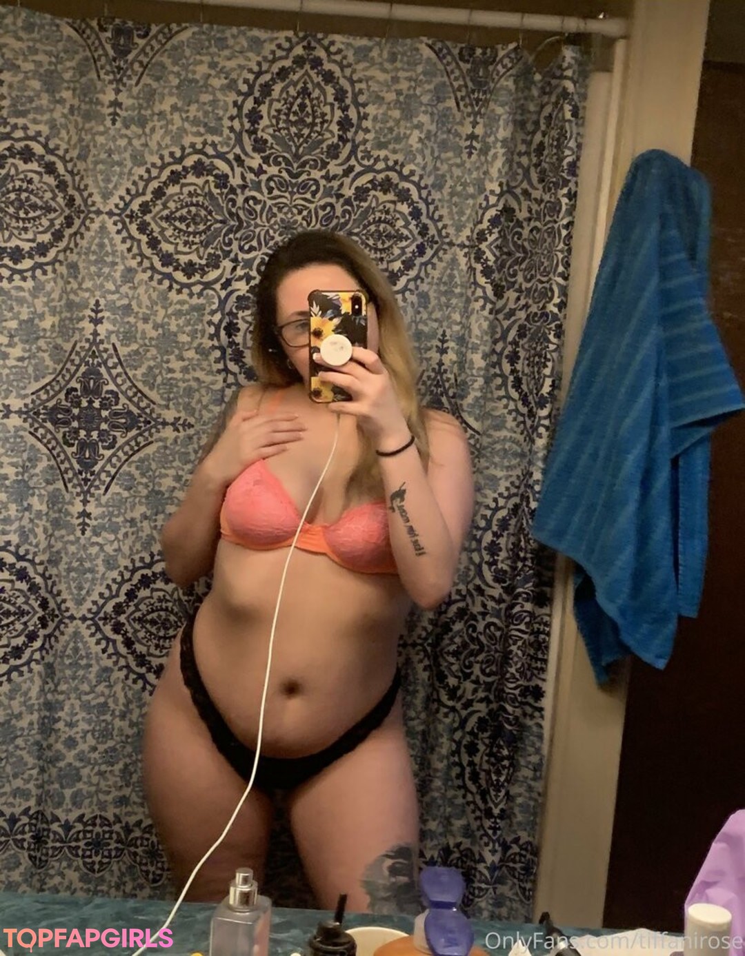 Foto desnuda filtrada de OnlyFans de Tiffanirose #36 Foto desnuda filtrada de OnlyFans de Tiffanirose #36