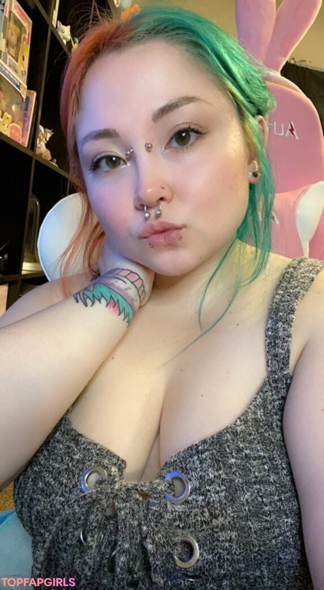 Foto desnuda filtrada de OnlyFans de Myherocatademiafree #10 Foto desnuda filtrada de OnlyFans de Myherocatademiafree #10