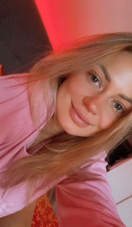 Foto desnuda filtrada de OnlyFans de Spicymariapie