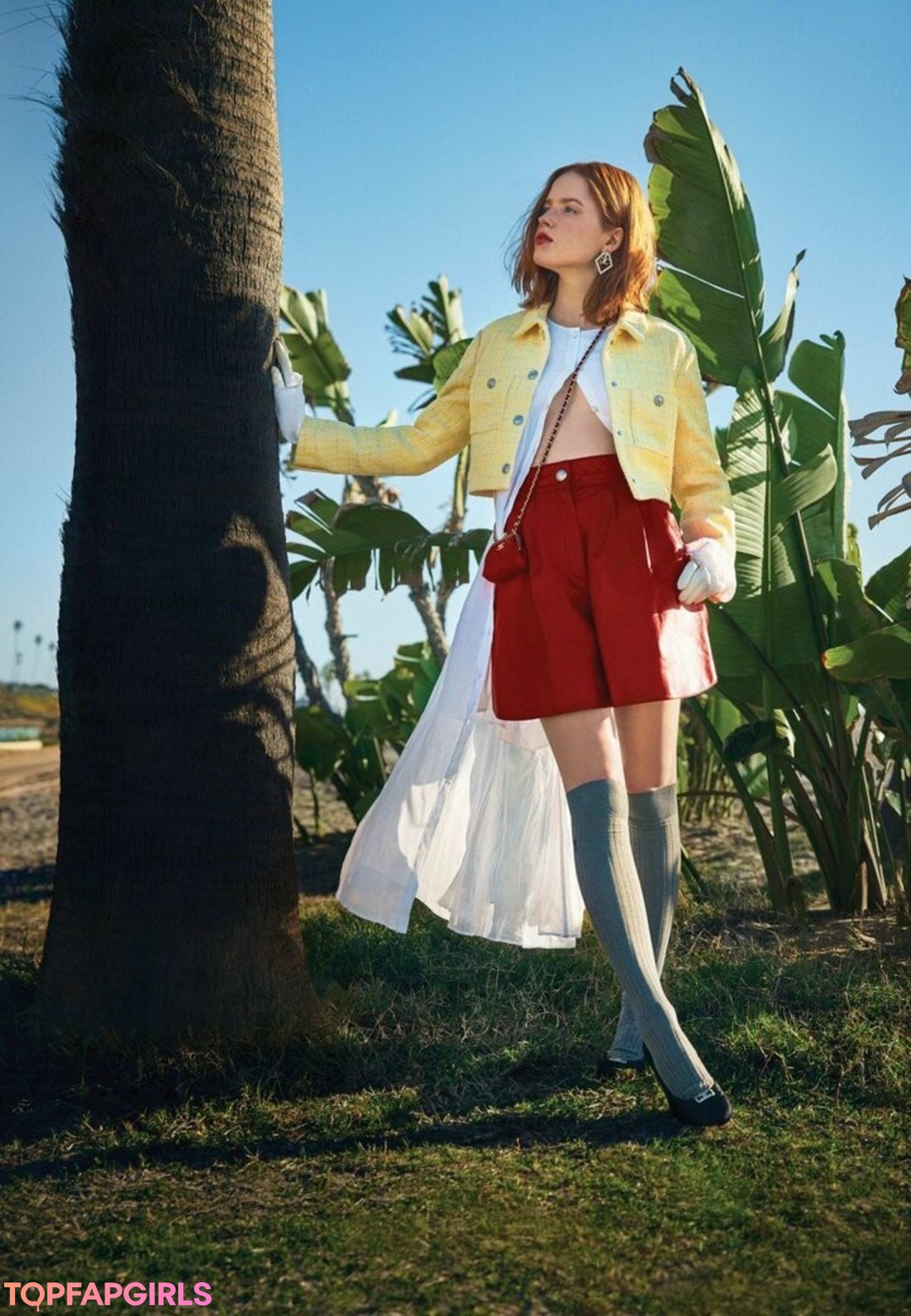 Foto desnuda filtrada de OnlyFans de Ellie Bamber #21 Foto desnuda filtrada de OnlyFans de Ellie Bamber #21