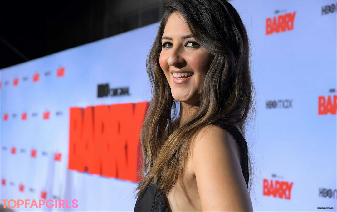 Foto desnuda filtrada de OnlyFans de Darcy Carden #102 Foto desnuda filtrada de OnlyFans de Darcy Carden #102