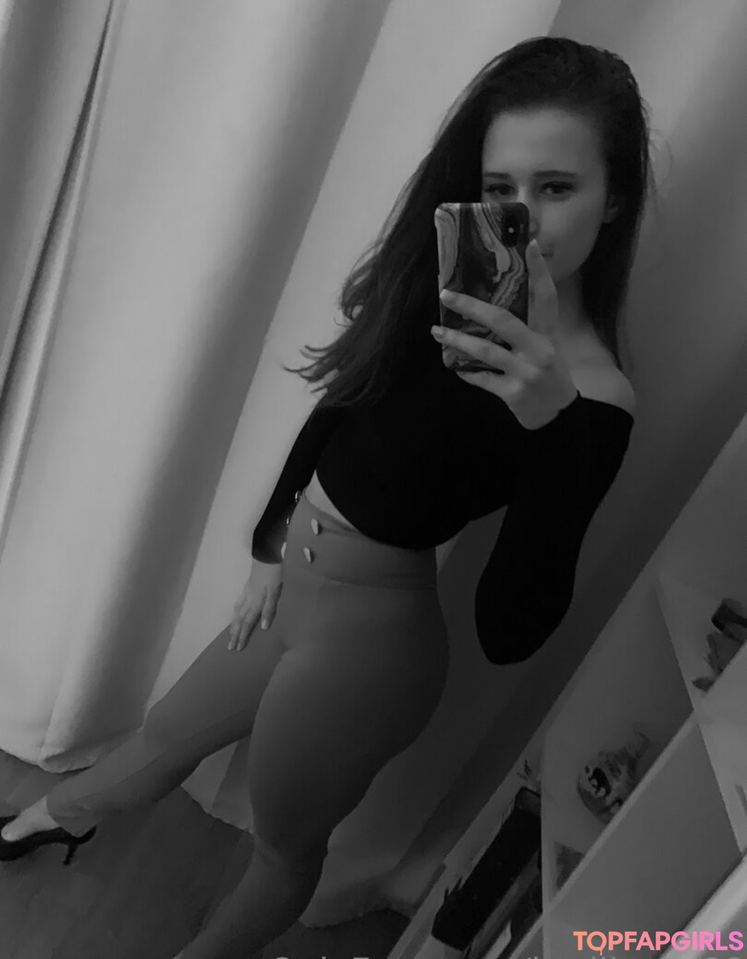 Foto desnuda filtrada de OnlyFans de Badlizzyy66 #36 Foto desnuda filtrada de OnlyFans de Badlizzyy66 #36