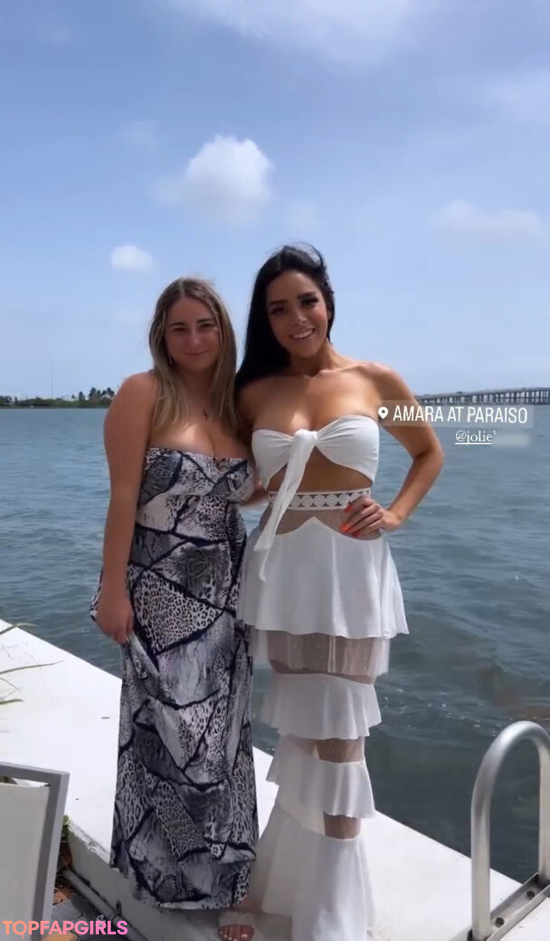 Foto desnuda filtrada de OnlyFans de Samantha L #2 Foto desnuda filtrada de OnlyFans de Samantha L #2