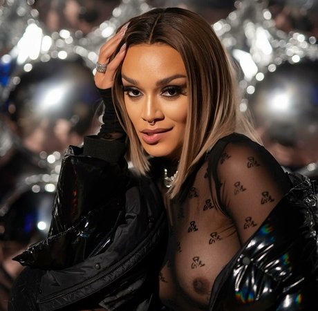 Pearl Thusi