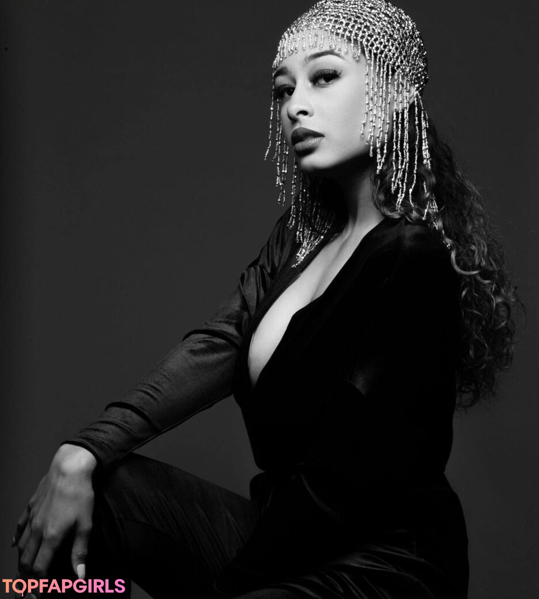 Foto desnuda filtrada de OnlyFans de Alessiasays #31 Foto desnuda filtrada de OnlyFans de Alessiasays #31