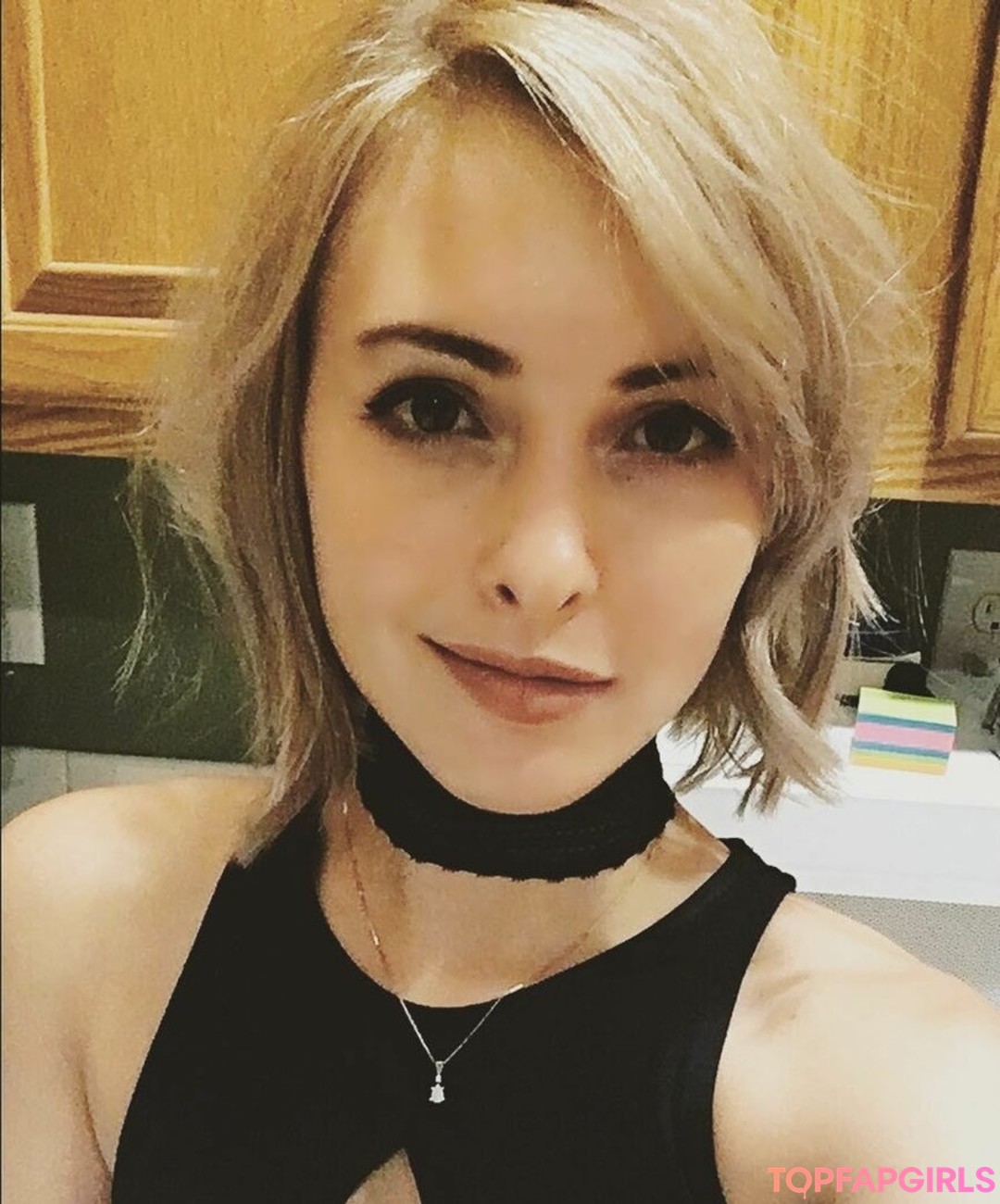 Foto desnuda filtrada de OnlyFans de Littleluckycharm #9 Foto desnuda filtrada de OnlyFans de Littleluckycharm #9