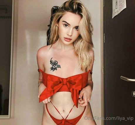 Foto desnuda filtrada de OnlyFans de Liyabarbiyour