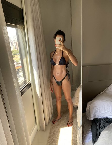 Foto desnuda filtrada de OnlyFans de Robertacortes