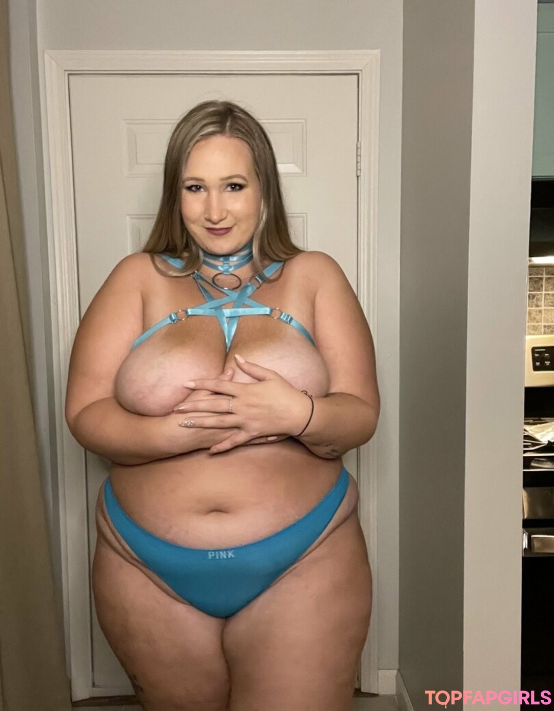 Foto desnuda filtrada de OnlyFans de Peachyinwonderland #27 Foto desnuda filtrada de OnlyFans de Peachyinwonderland #27