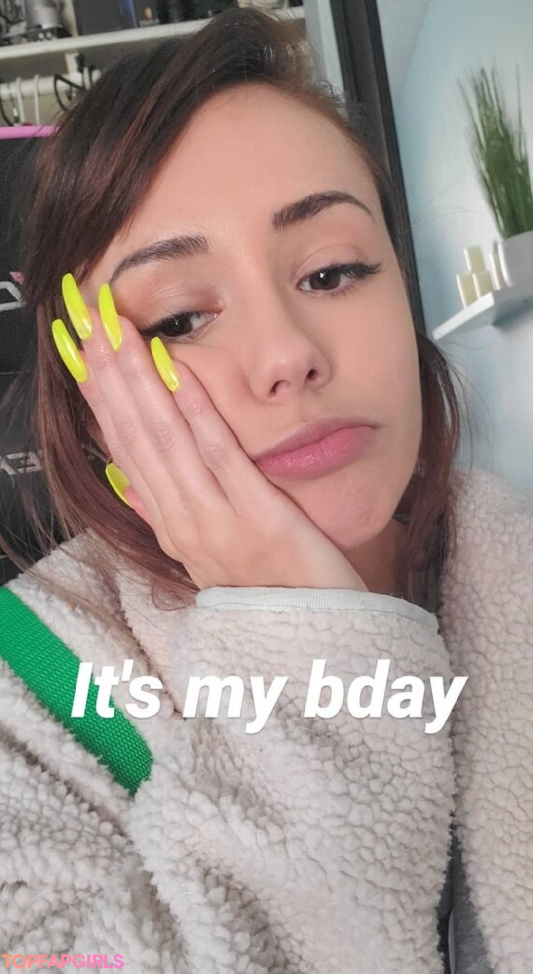 Foto desnuda filtrada de OnlyFans de Catplant Asmr #24 Foto desnuda filtrada de OnlyFans de Catplant Asmr #24