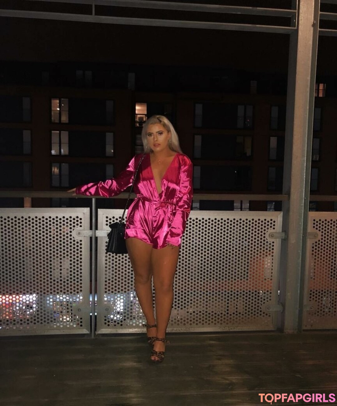 Foto desnuda filtrada de OnlyFans de Libbyrebecca #14 Foto desnuda filtrada de OnlyFans de Libbyrebecca #14