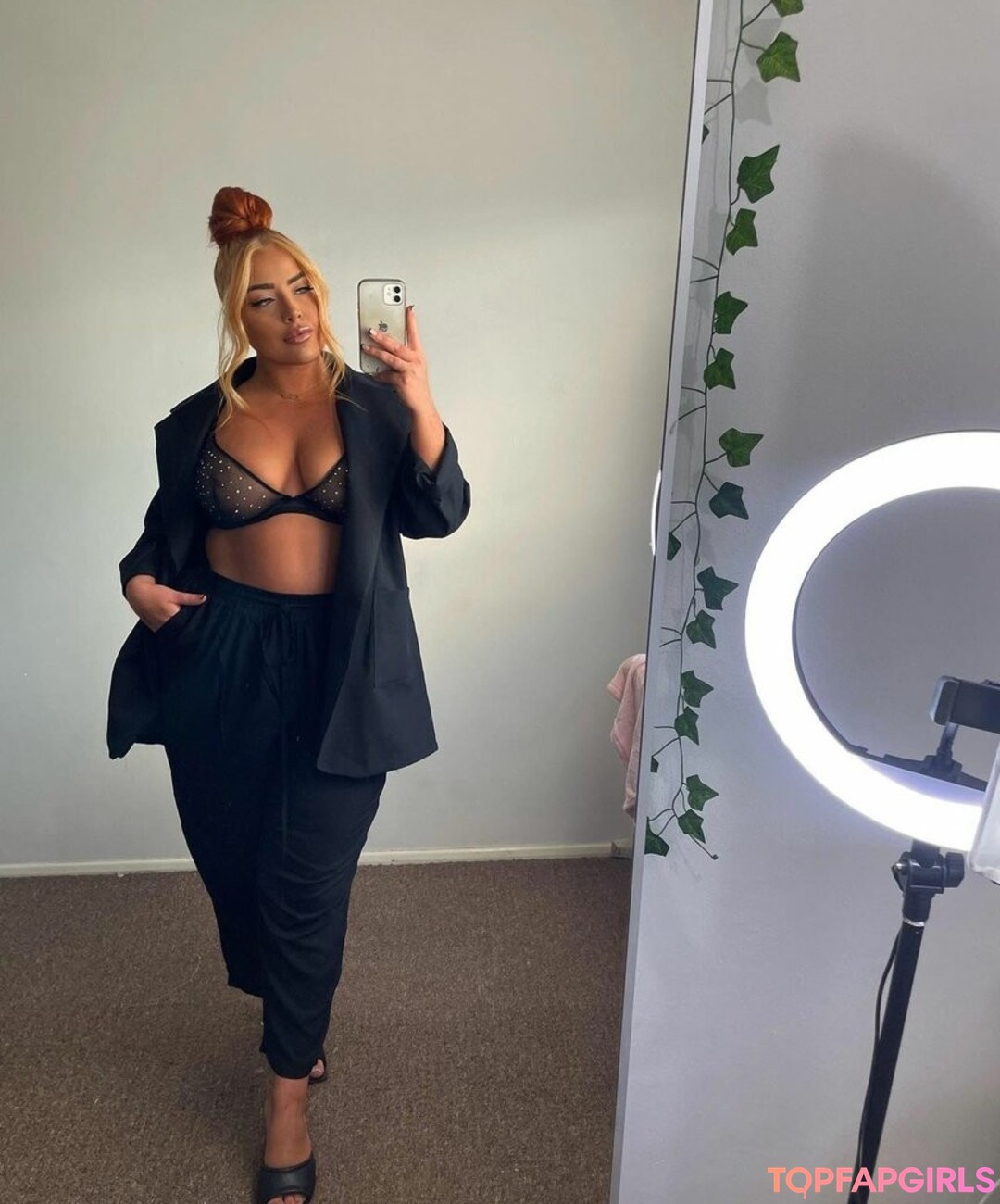 Foto desnuda filtrada de OnlyFans de Libbyrebecca #145 Foto desnuda filtrada de OnlyFans de Libbyrebecca #145