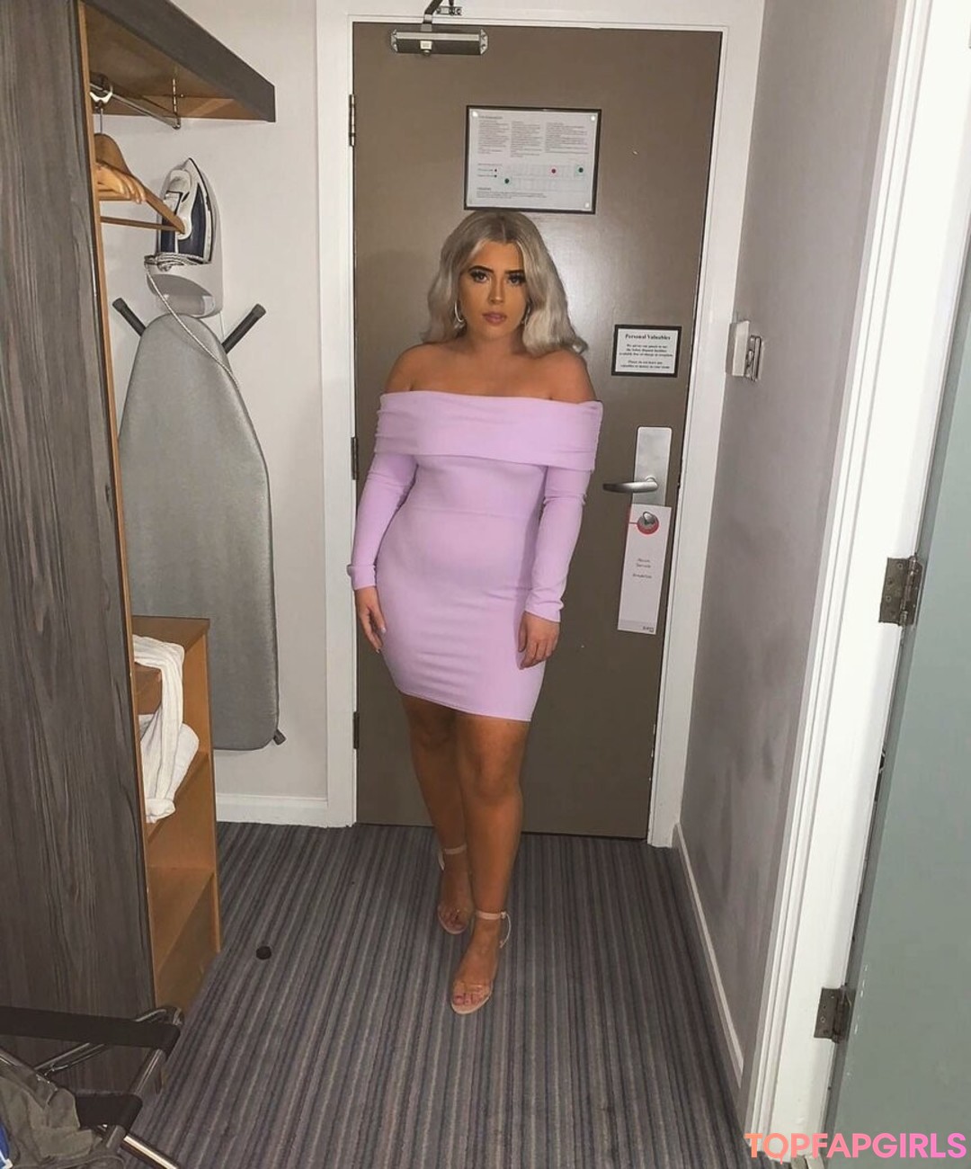 Foto desnuda filtrada de OnlyFans de Libbyrebecca #33 Foto desnuda filtrada de OnlyFans de Libbyrebecca #33