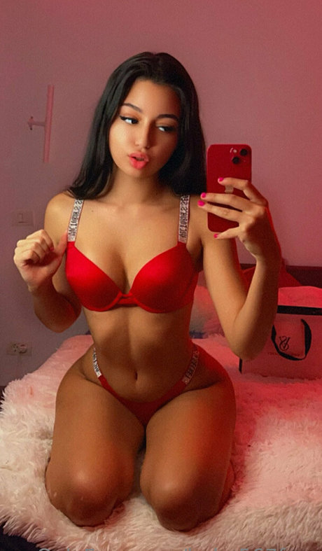 Foto desnuda filtrada de OnlyFans de Babe567free