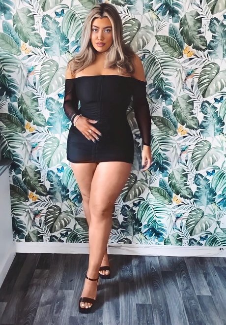 Foto desnuda filtrada de OnlyFans de Shannon Wright