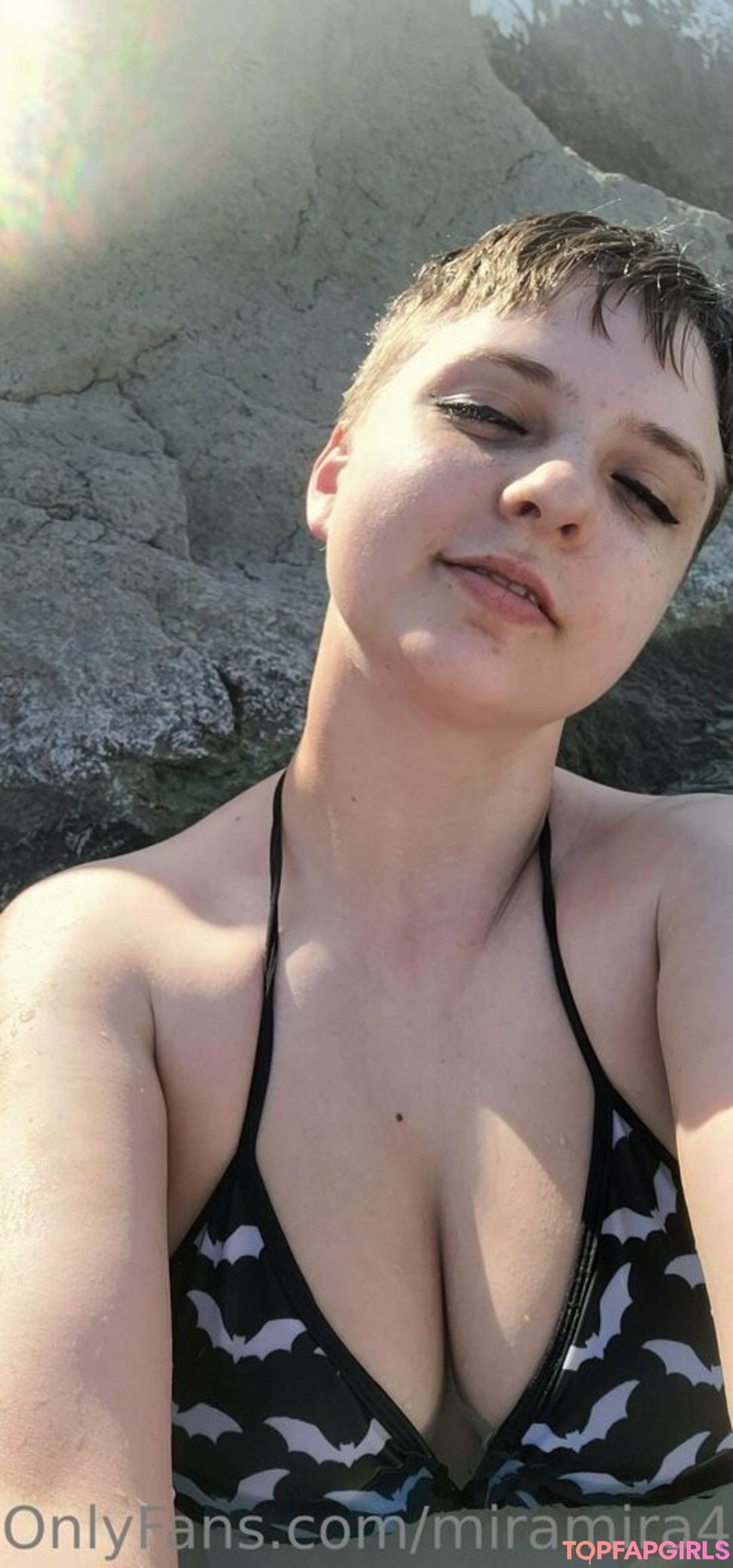 Foto desnuda filtrada de OnlyFans de Miramira420 #103 Foto desnuda filtrada de OnlyFans de Miramira420 #103