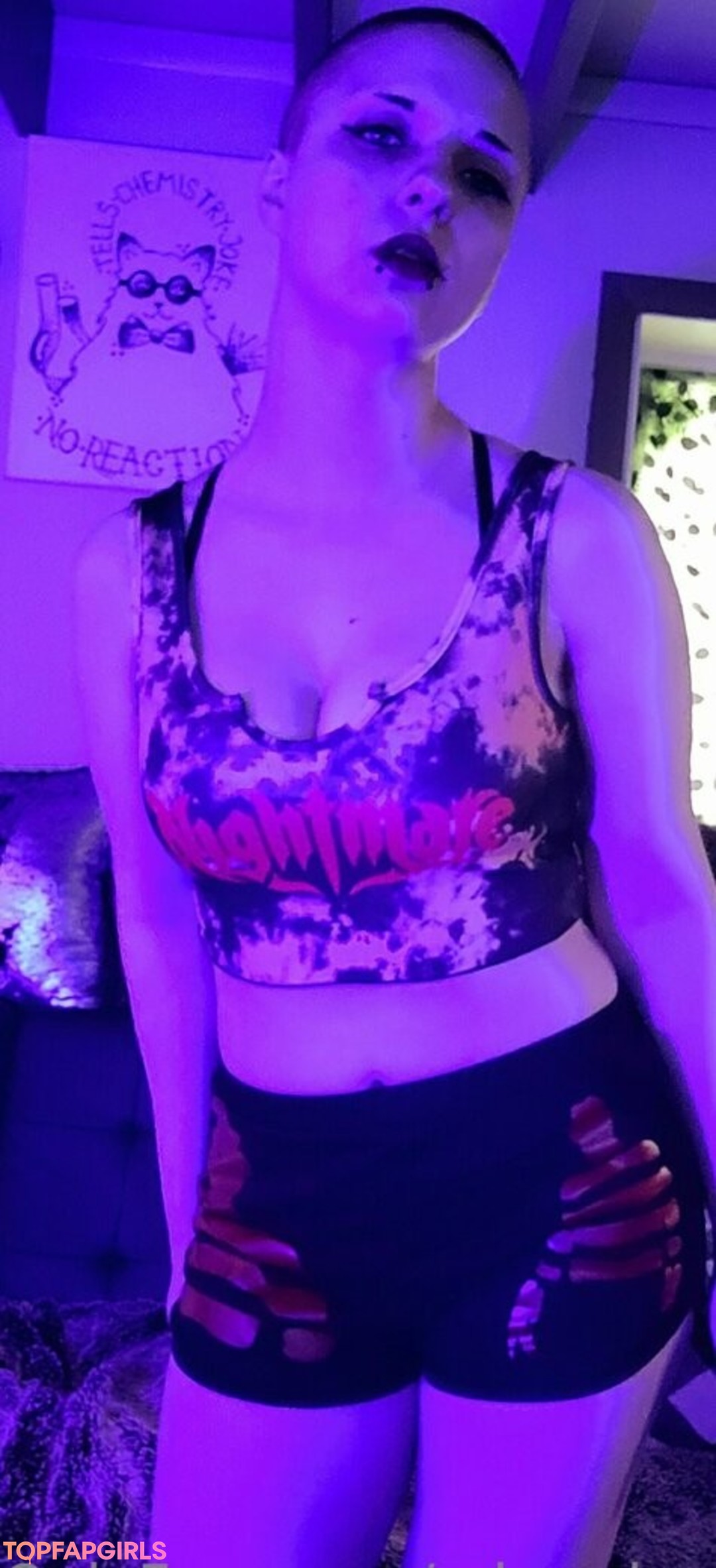 Foto desnuda filtrada de OnlyFans de Miramira420 #44 Foto desnuda filtrada de OnlyFans de Miramira420 #44