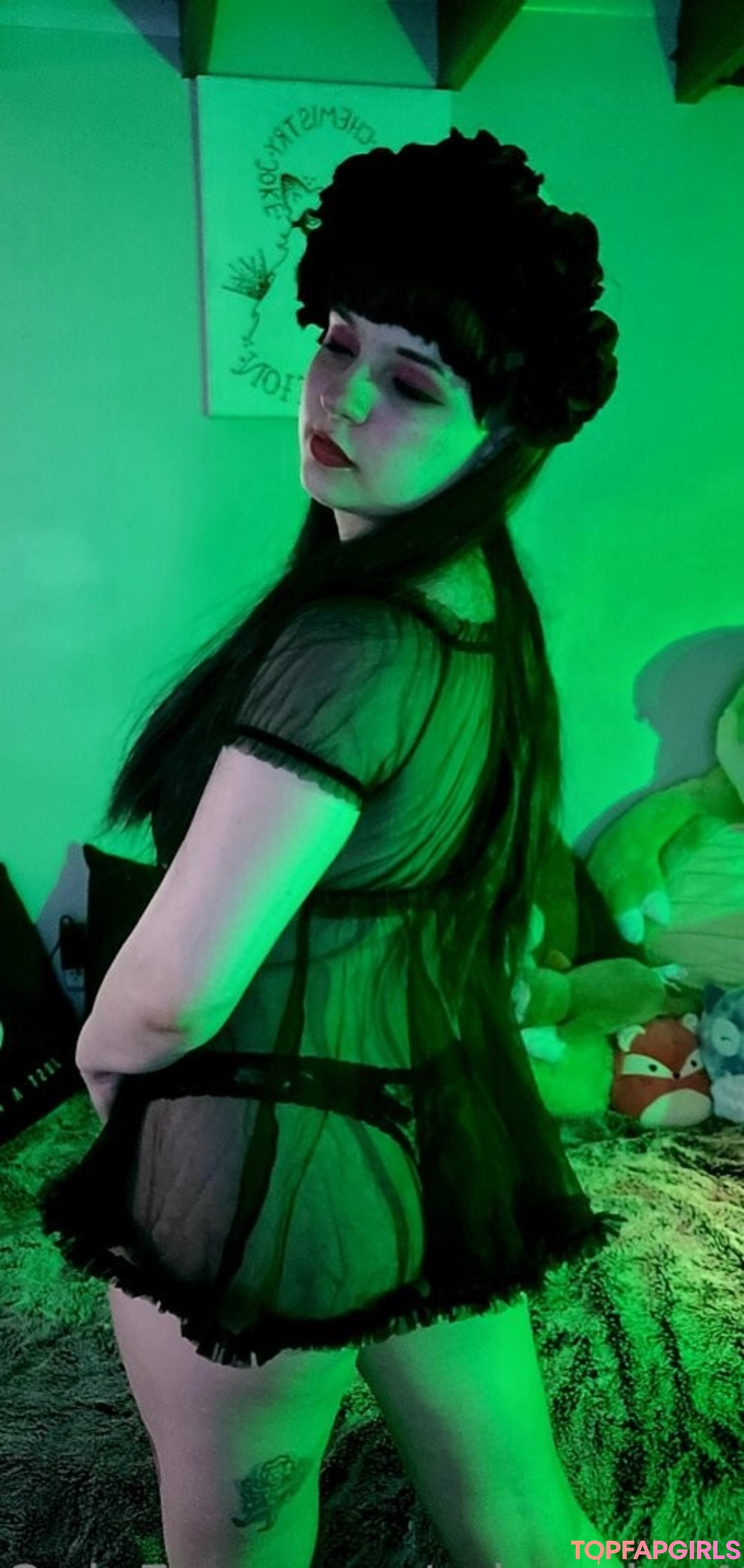 Foto desnuda filtrada de OnlyFans de Miramira420 #90 Foto desnuda filtrada de OnlyFans de Miramira420 #90