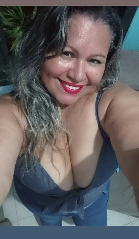Elizabeth Delmondes