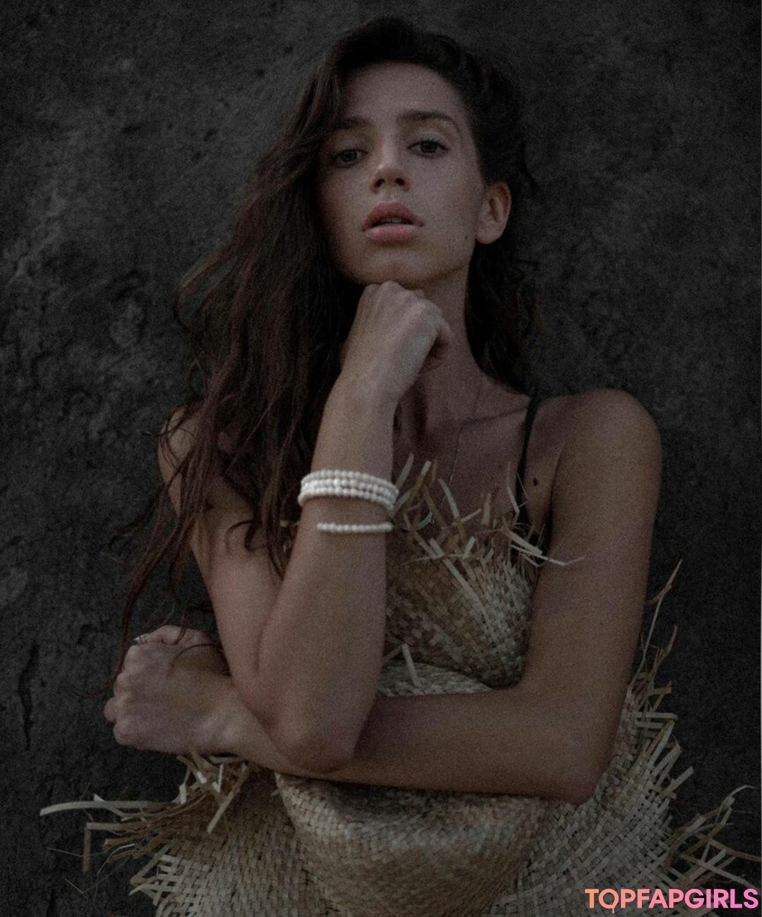 Foto desnuda filtrada de OnlyFans de Iulia Girbu #6 Foto desnuda filtrada de OnlyFans de Iulia Girbu #6