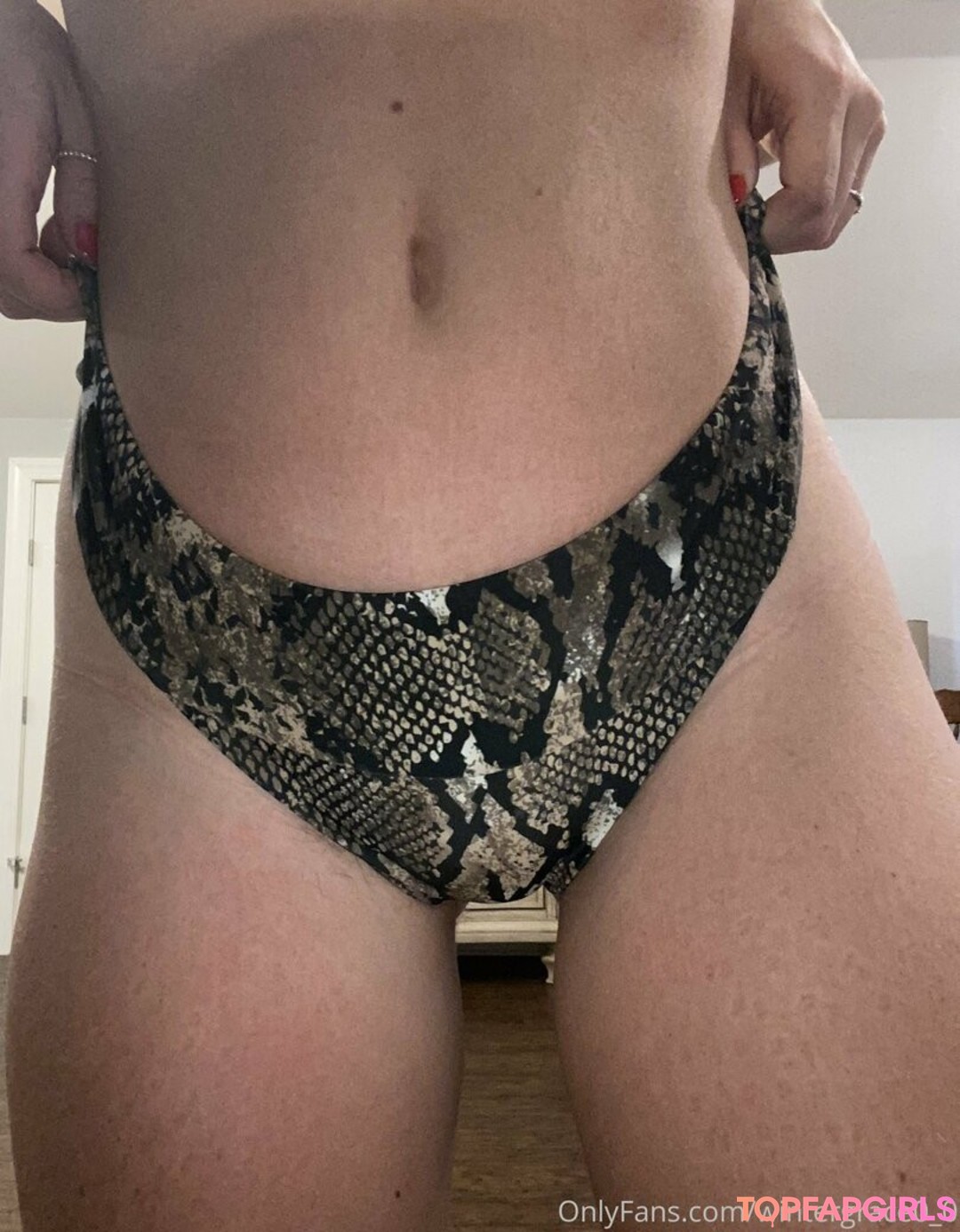 Foto desnuda filtrada de OnlyFans de Wintergrace00 #14 Foto desnuda filtrada de OnlyFans de Wintergrace00 #14
