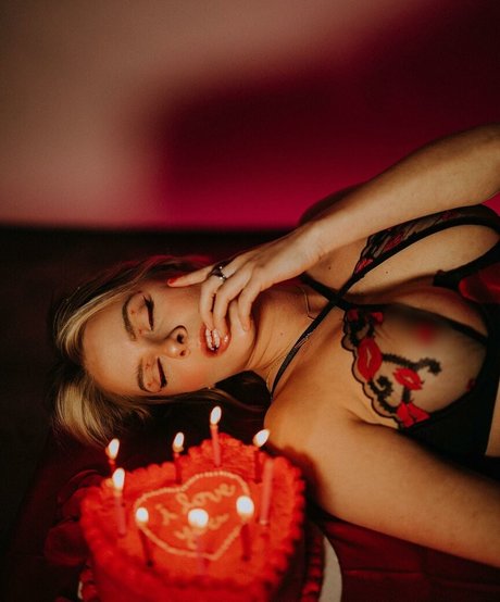 Foto desnuda filtrada de OnlyFans de Stellastevenss