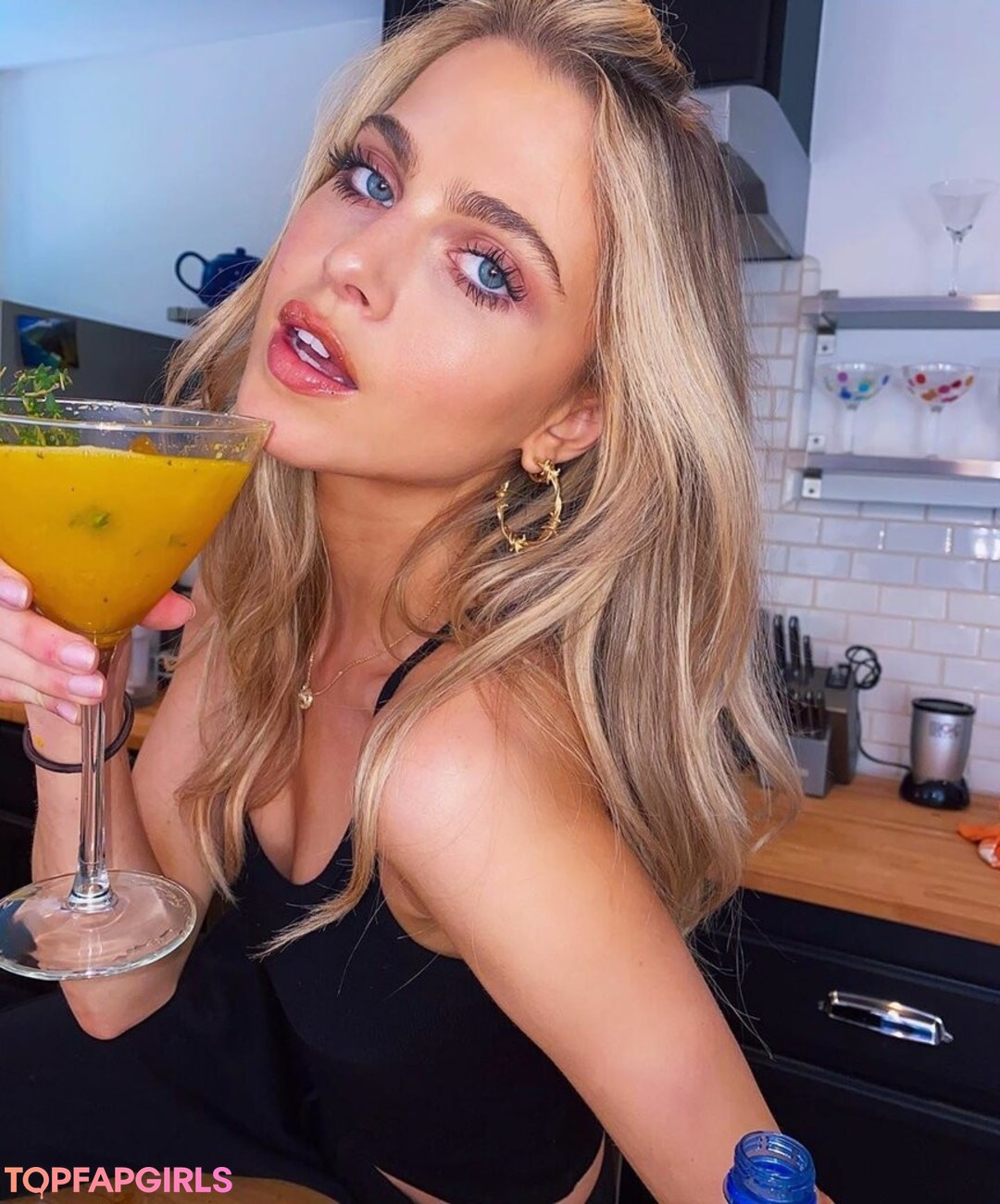 Foto desnuda filtrada de OnlyFans de Anne Winters #208 Foto desnuda filtrada de OnlyFans de Anne Winters #208