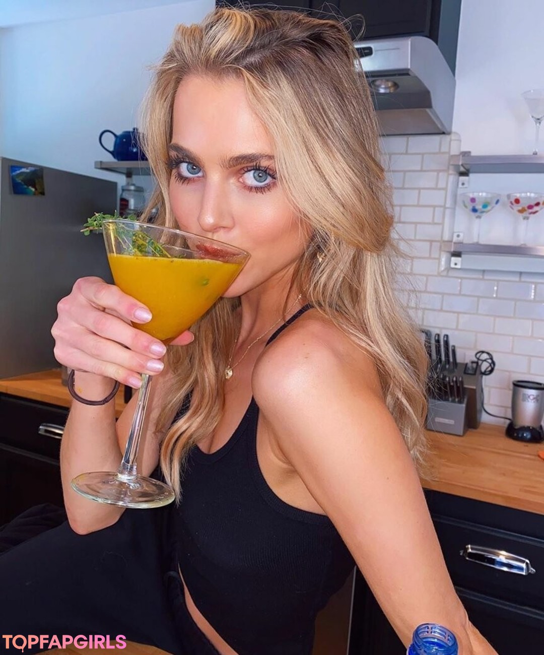 Foto desnuda filtrada de OnlyFans de Anne Winters #209 Foto desnuda filtrada de OnlyFans de Anne Winters #209