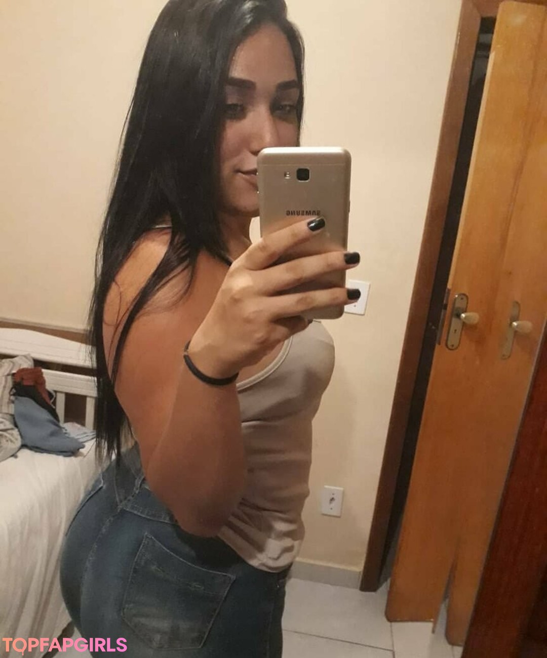 Foto desnuda filtrada de OnlyFans de Anathalia Cristina #6 Foto desnuda filtrada de OnlyFans de Anathalia Cristina #6