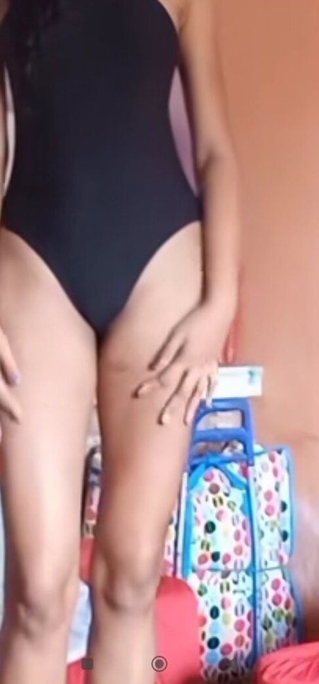 Elisaneoficial