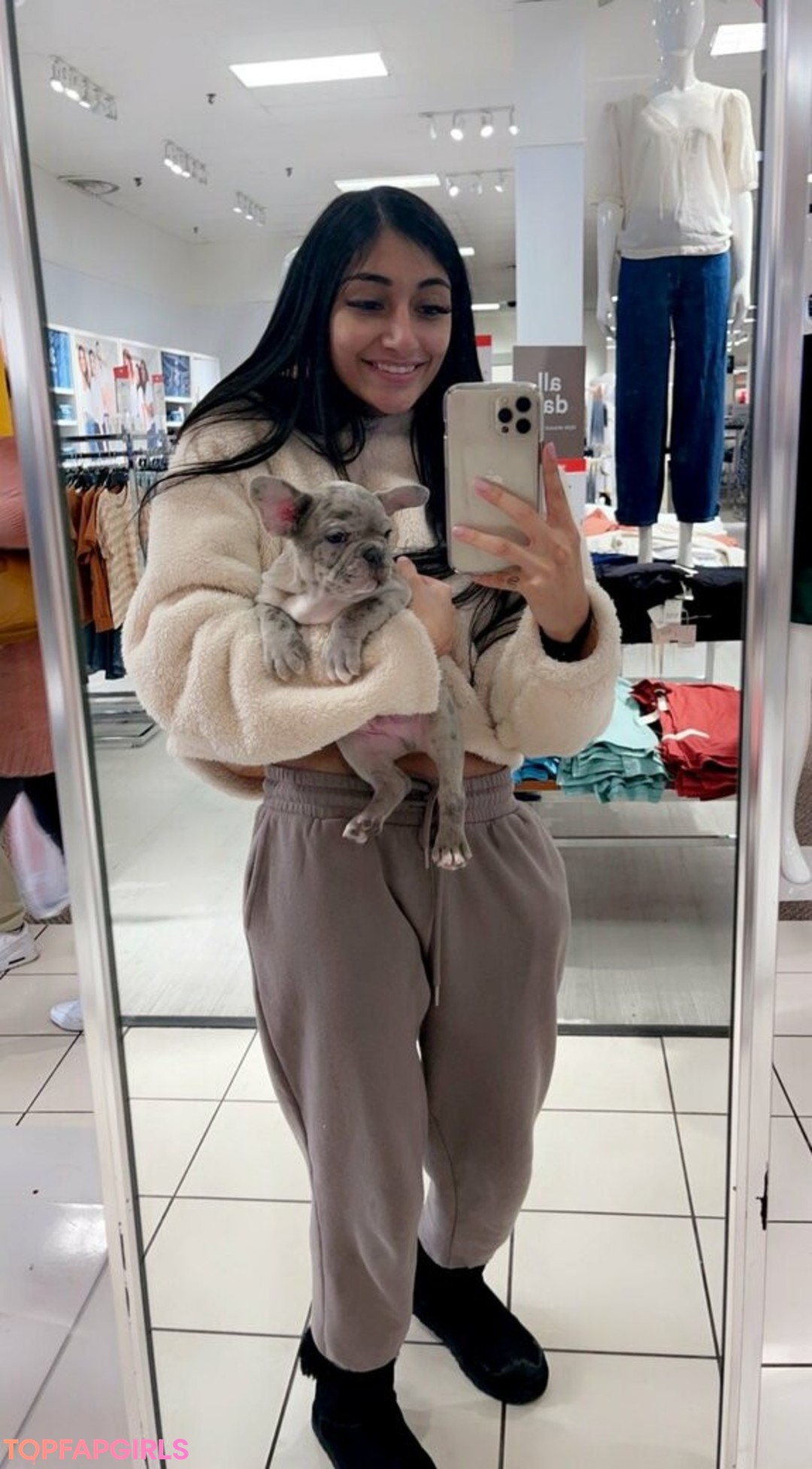 Foto desnuda filtrada de OnlyFans de Jenelle Mathew #122 Foto desnuda filtrada de OnlyFans de Jenelle Mathew #122