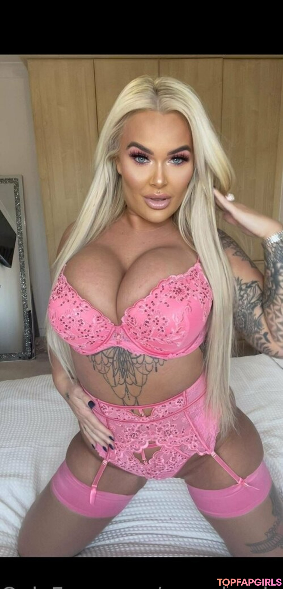 Foto desnuda filtrada de OnlyFans de Porscheplatinum #170 Foto desnuda filtrada de OnlyFans de Porscheplatinum #170