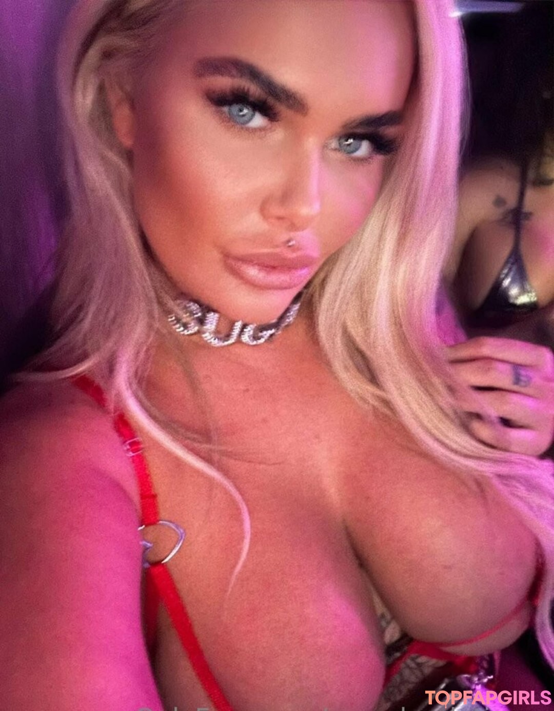 Foto desnuda filtrada de OnlyFans de Porscheplatinum #225 Foto desnuda filtrada de OnlyFans de Porscheplatinum #225