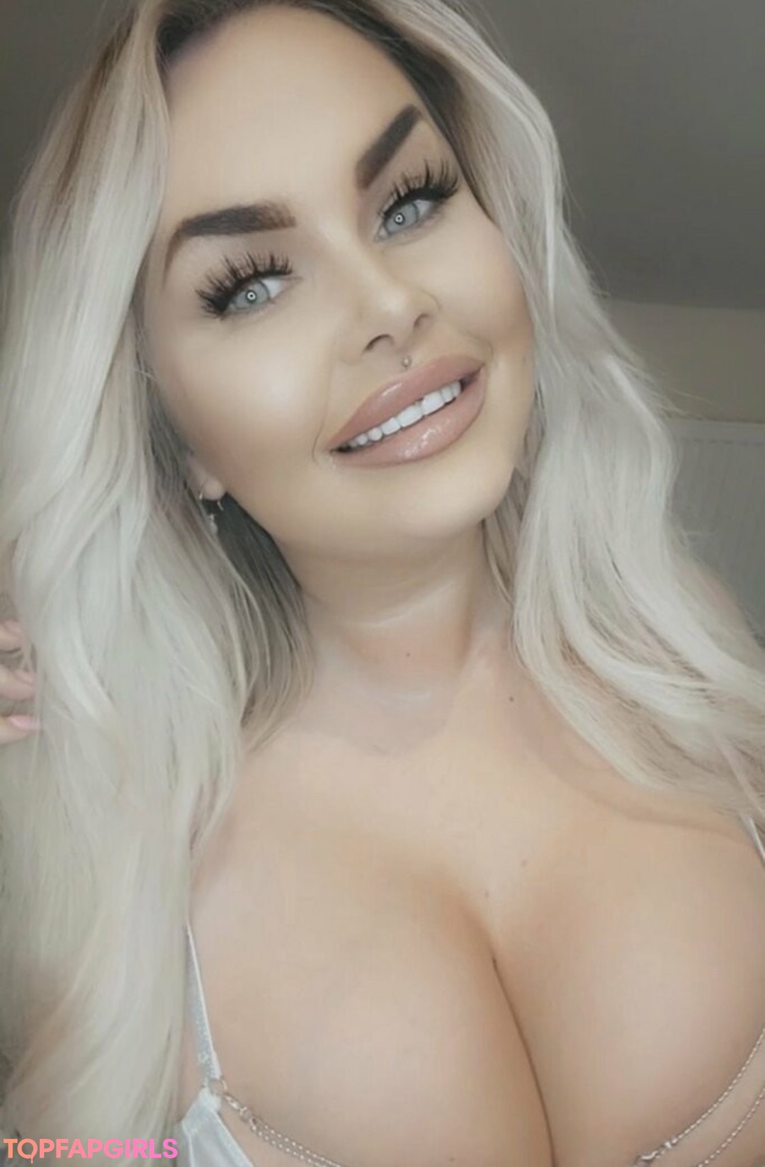 Foto desnuda filtrada de OnlyFans de Porscheplatinum #55 Foto desnuda filtrada de OnlyFans de Porscheplatinum #55