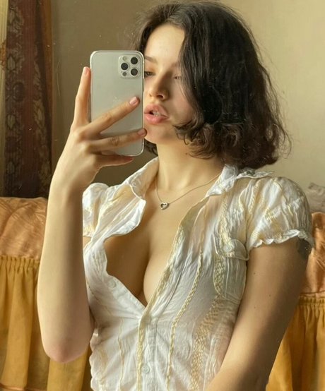 Foto desnuda filtrada de OnlyFans de Alice Angel