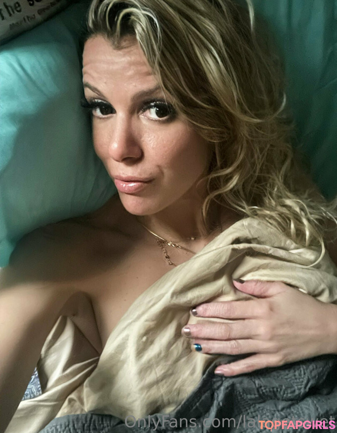 Foto desnuda filtrada de OnlyFans de Lalagetswet #66 Foto desnuda filtrada de OnlyFans de Lalagetswet #66
