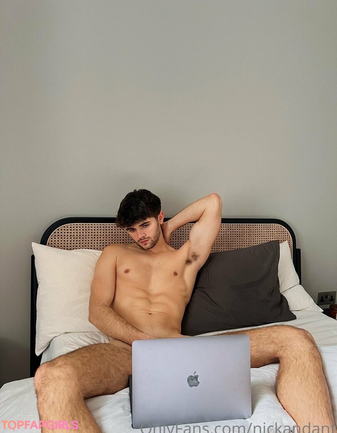 Foto desnuda filtrada de OnlyFans de Nickandant #40 Foto desnuda filtrada de OnlyFans de Nickandant #40