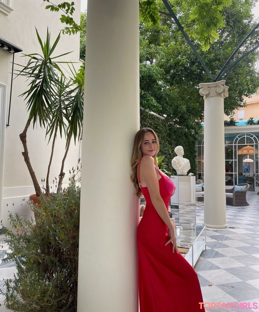 Foto desnuda filtrada de OnlyFans de Charlotte Bregman #24 Foto desnuda filtrada de OnlyFans de Charlotte Bregman #24