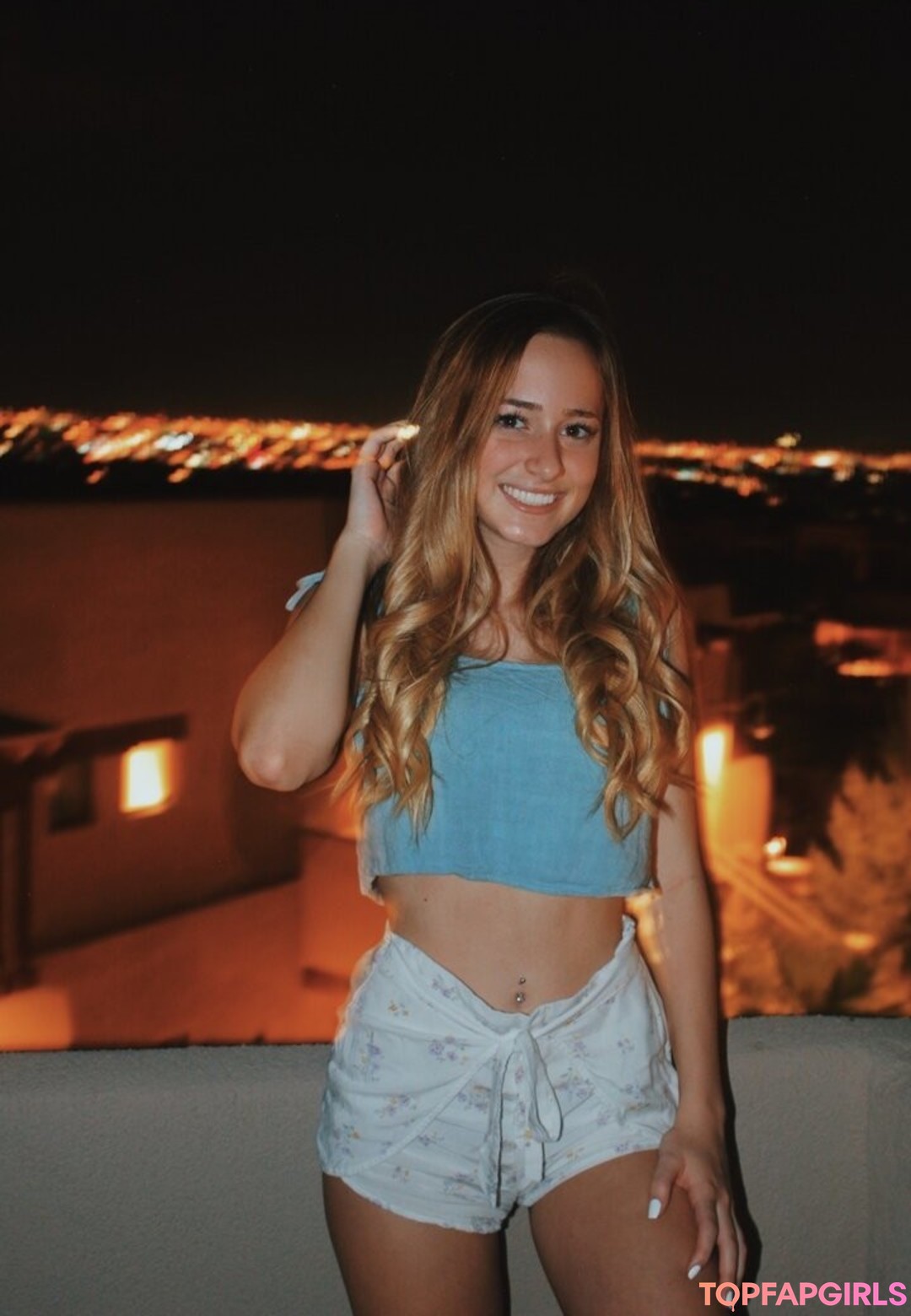 Foto desnuda filtrada de OnlyFans de Charlotte Bregman #92 Foto desnuda filtrada de OnlyFans de Charlotte Bregman #92